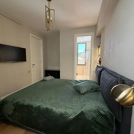 Cosmopolitan Nest Apartmán