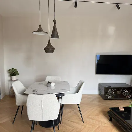 Lägenhet Cosmopolitan Nest *